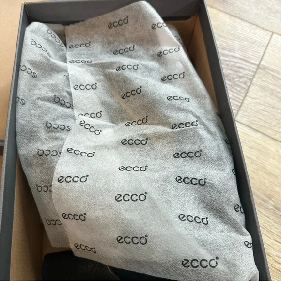 NIB Ecco Sculptured 75 Round Toe Textured Heel Leather Heels Size 41, 10-10.5 - Picture 4 of 12